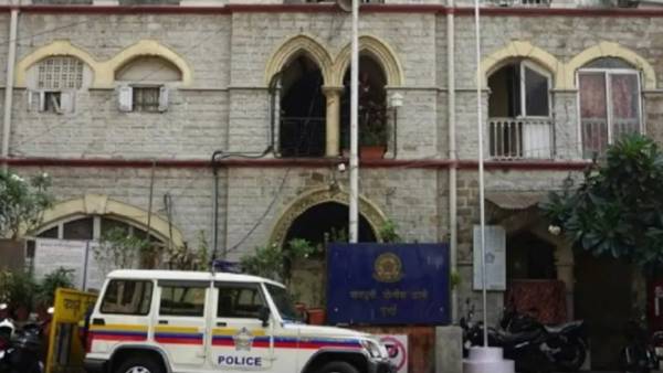  சம்மன் விடுத்ததால்.. 