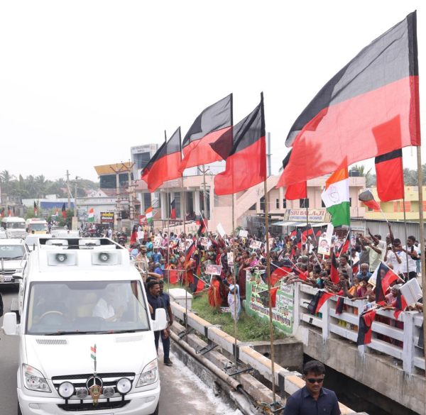  தென்காசியில் தமிழக முதல்வர் 