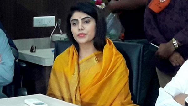 விதிமீறல் புகார் 