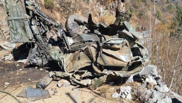 மிகுந்த வேதனை அளிக்கிறது மிகுந்த வேதனை அளிக்கிறது