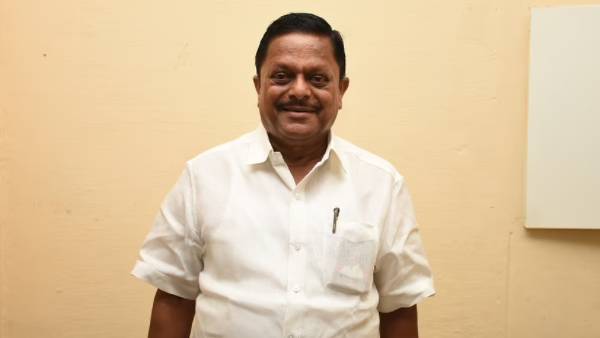 வனத்துறை அமைச்சர் வனத்துறை அமைச்சர்