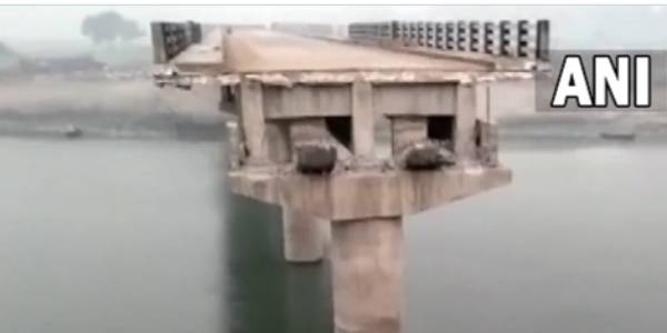 திறக்கும் முன்பே விபத்து