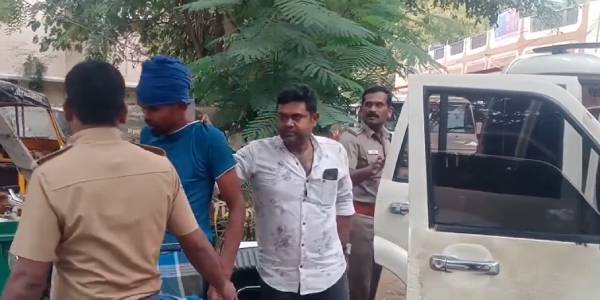 11 பேர் கைது