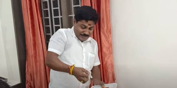 குடும்பம் தான் முக்கியம்