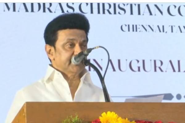 வேலைக்காக!