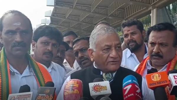 சர்வதேச விமான நிலையம் சர்வதேச விமான நிலையம்