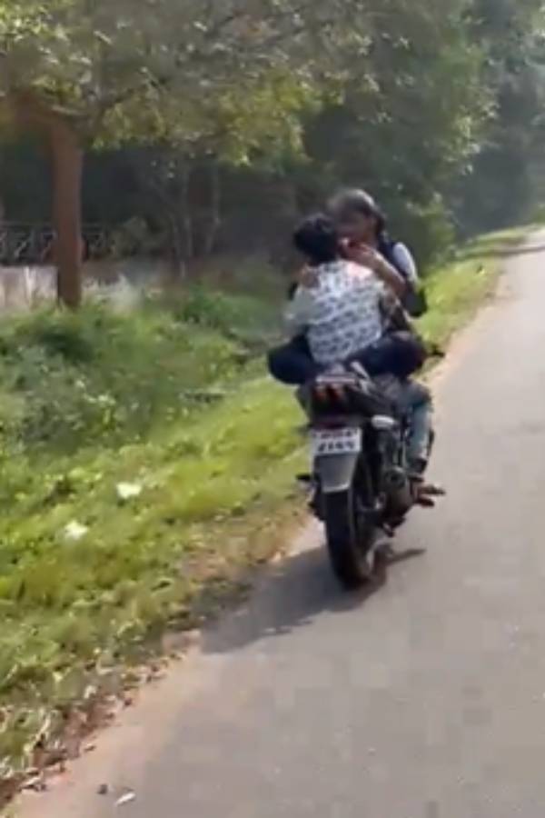 பெண்ணுக்கு உடல் நிலை எதுவும் சரியில்லையோ பெண்ணுக்கு உடல் நிலை எதுவும் சரியில்லையோ