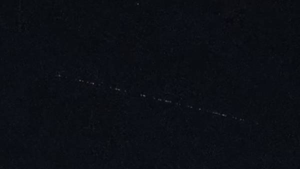 அக்டோபர் மாதத்தில் தெரிந்த கோடு அக்டோபர் மாதத்தில் தெரிந்த கோடு