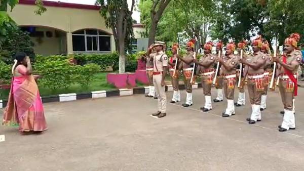 தமிழ்நாடு ஆளுநருக்கு ஆதரவு 