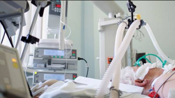 உயிருக்கு ஆபத்தில்லை