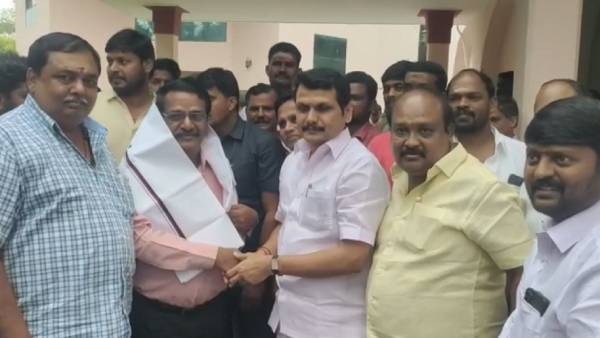மேஜர் புள்ளி மேஜர் புள்ளி