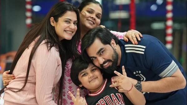  2 கர்ப்பங்கள்