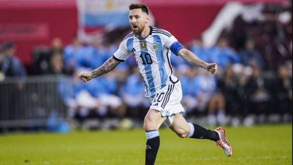  முன்னிலை