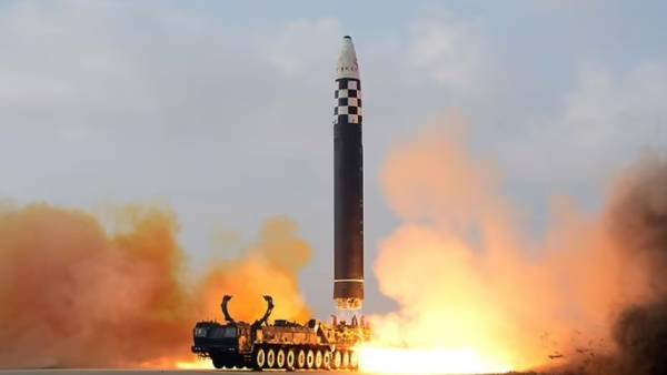  அமெரிக்கா வரை செல்லும்