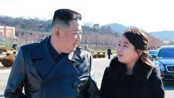  கிம் ஜாங் மகள்