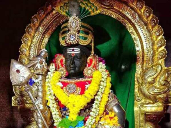 தமிழில் குடமுழுக்கு 