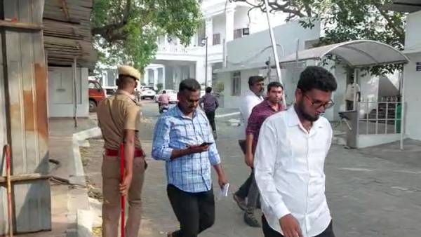 Tamilnadu Minister Geetha Jeevan Supporters files complaint Against BJP Sasikala Puspha