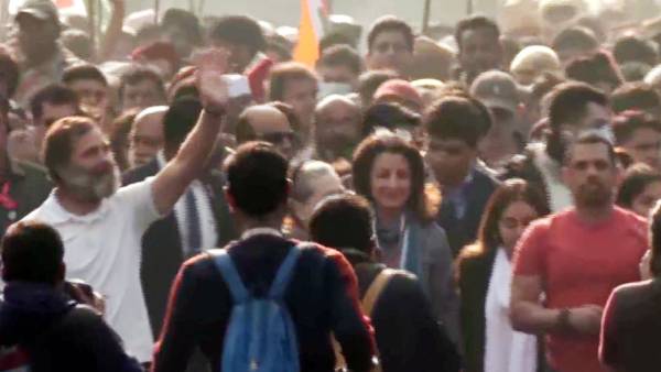 40 ஆயிரம் பேர் 40 ஆயிரம் பேர்