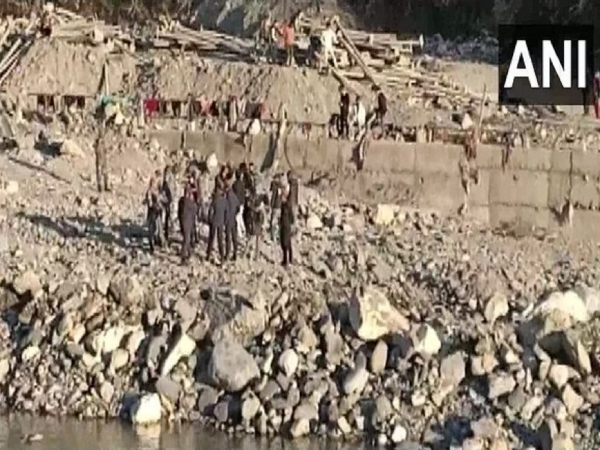 கல்வீச்சு 