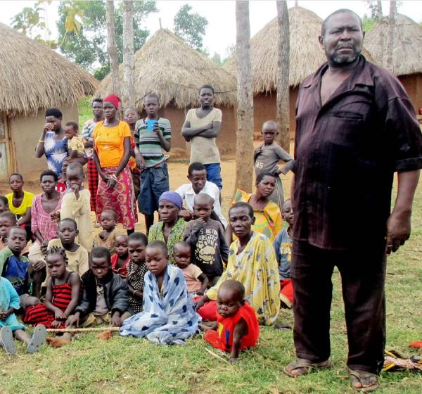 16 ஆவது வயதில் திருமணம் 