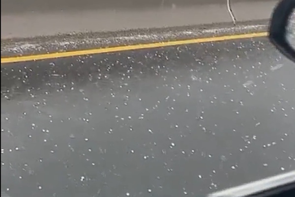 ரசித்து பார்த்த மக்கள் 