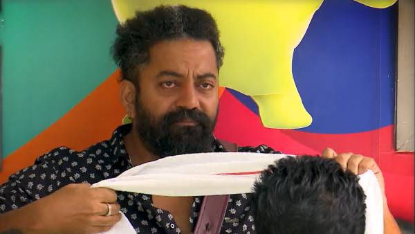 டைம் பாஸ் தானாம் 