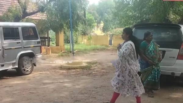 கம்ப்ளைன்ட் கொடுக்க காரணம் 