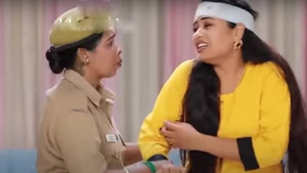 வெண்பாவை கைது செய்த போலீஸ்