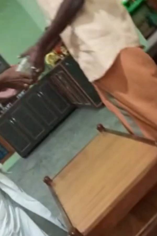 இவரும் மோசடி 