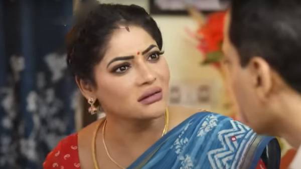 வில்லியாக மாறும் ராதிகா