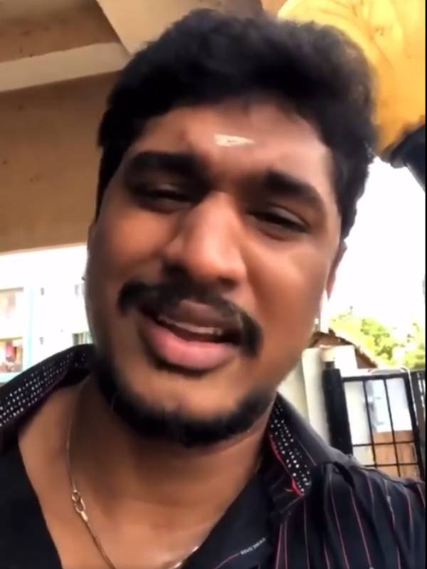 வேற காரணம் தெரியலையாம் 