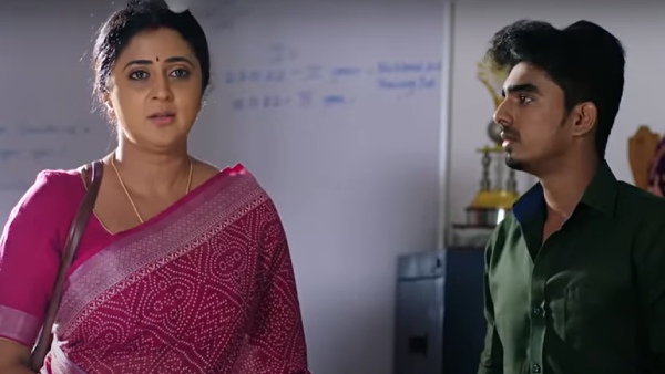 அந்த வீட்டில் நடப்பது தானே 