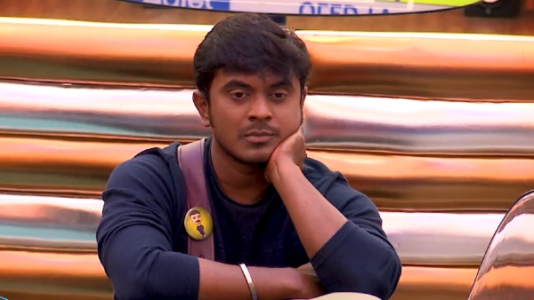 மாறாத கேரக்டர் 