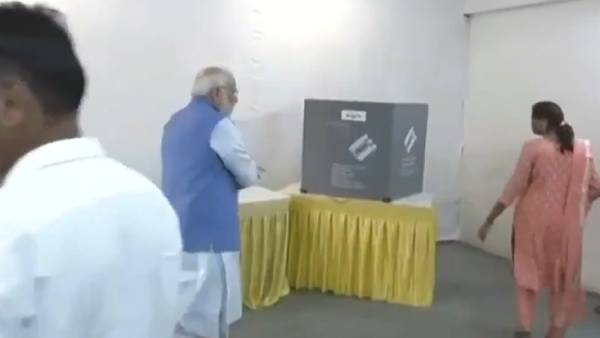 நெகிழ்ச்சி சம்பவம் நெகிழ்ச்சி சம்பவம்