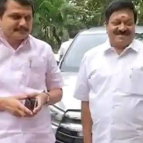 புகழேந்தி சமாதான பேச்சு 