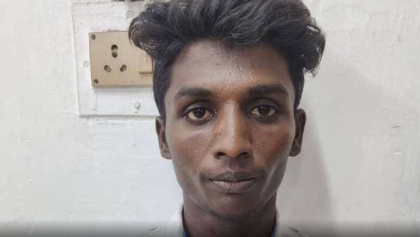 ஆப் மூலம் வந்த ஆப்பு ஆப் மூலம் வந்த ஆப்பு