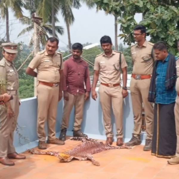 உடந்தையாக மனைவி உடந்தையாக மனைவி
