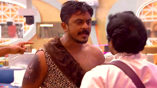 கன்னத்தில் கை வைக்கலாமா