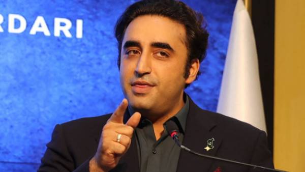 தரக்குறைவாக விமர்சித்த பாகிஸ்தான் அமைச்சர் 