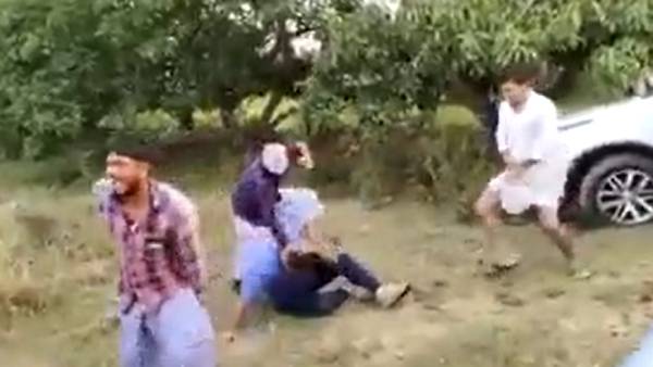 போஸ்டர்கள் 