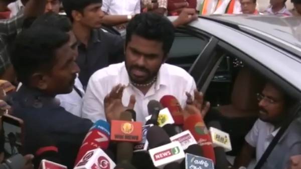 தொண்டர்களிடம் கோபம் 