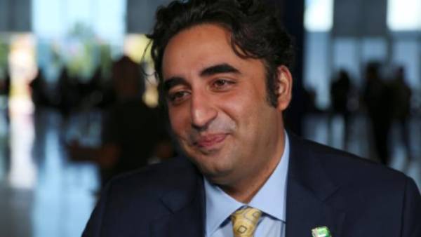 பிரதமர் மோடி மீது விமர்சனம் 