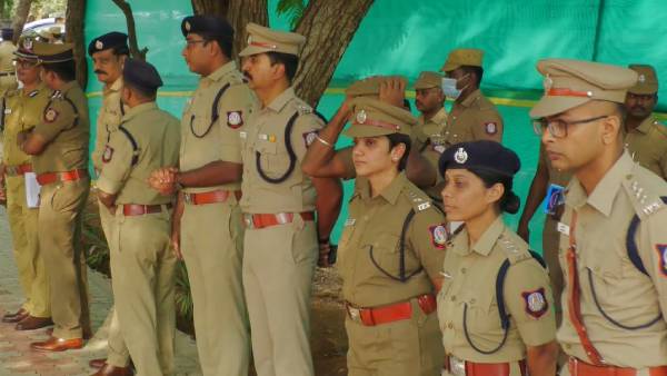 பெண்களுக்கு எதிரான குற்றங்கள் பெண்களுக்கு எதிரான குற்றங்கள்