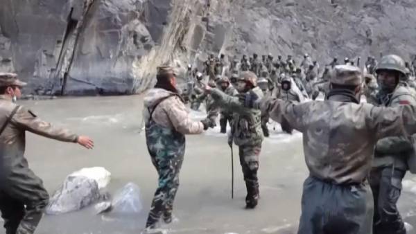  எல்லை சூழல்