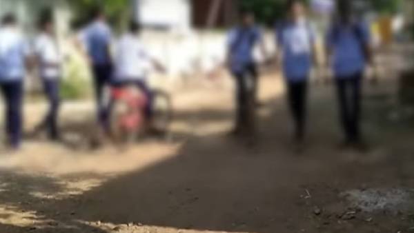 எதற்காக விடுமுறை? 