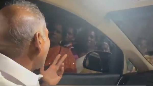 யோசித்து வருகிறேன் 