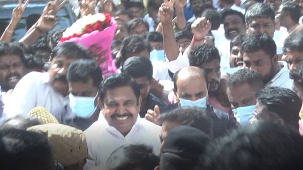 திரண்ட கூட்டம் திரண்ட கூட்டம்