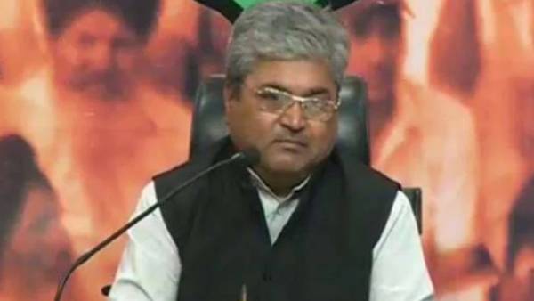 ஆடையின்றி அலைவீர்களா? ஆடையின்றி அலைவீர்களா?