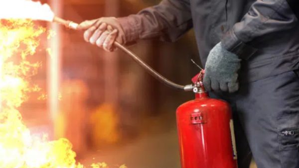 தீயணைப்பு சாதனங்கள் 