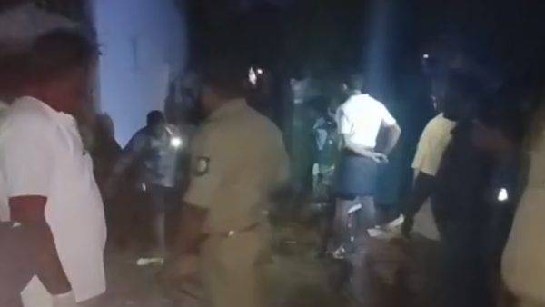 திடுக்கிட்டு எழுந்த மக்கள் 